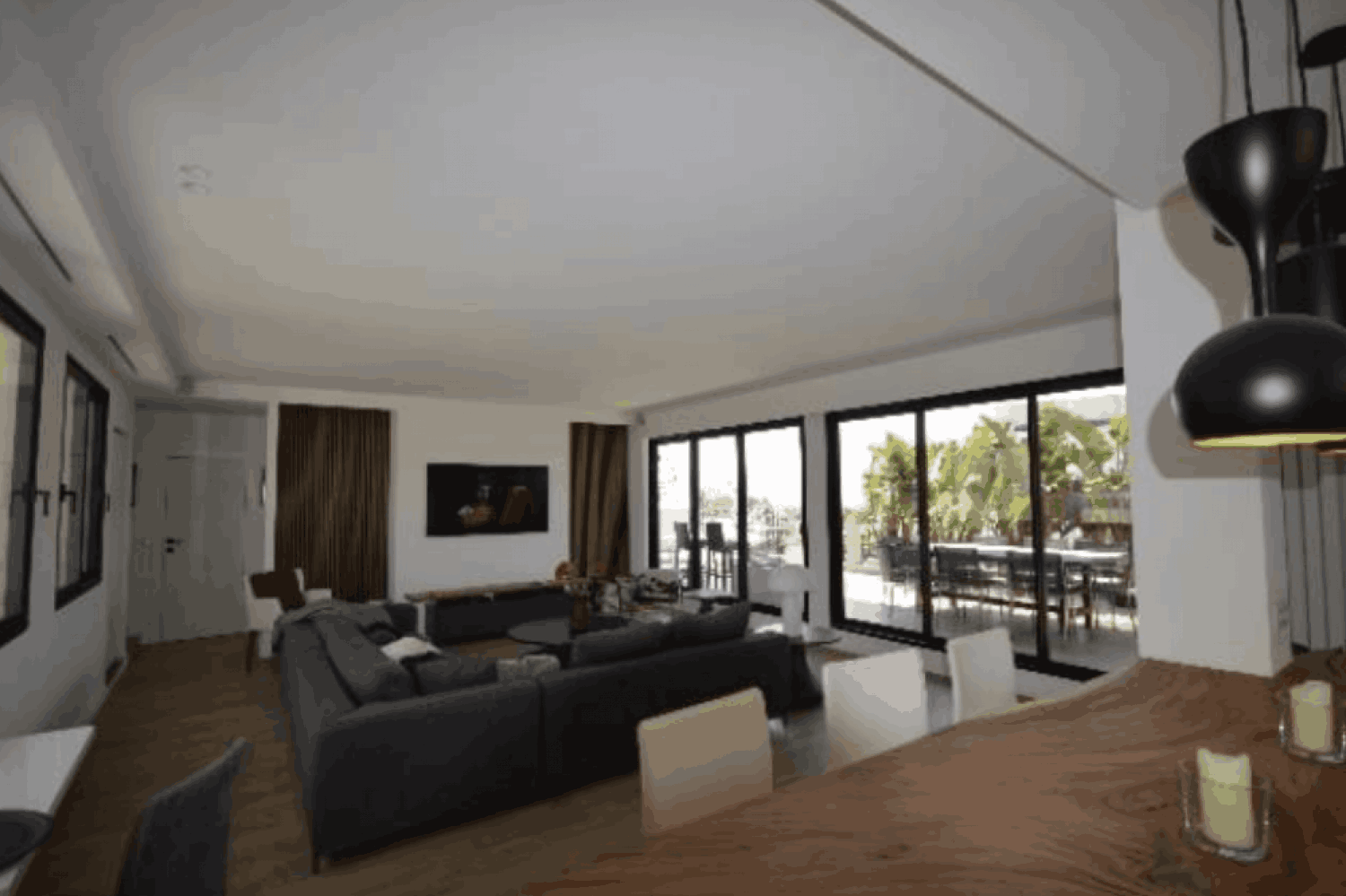 Penthouse à Cannes avec deux terrasses près du Palais