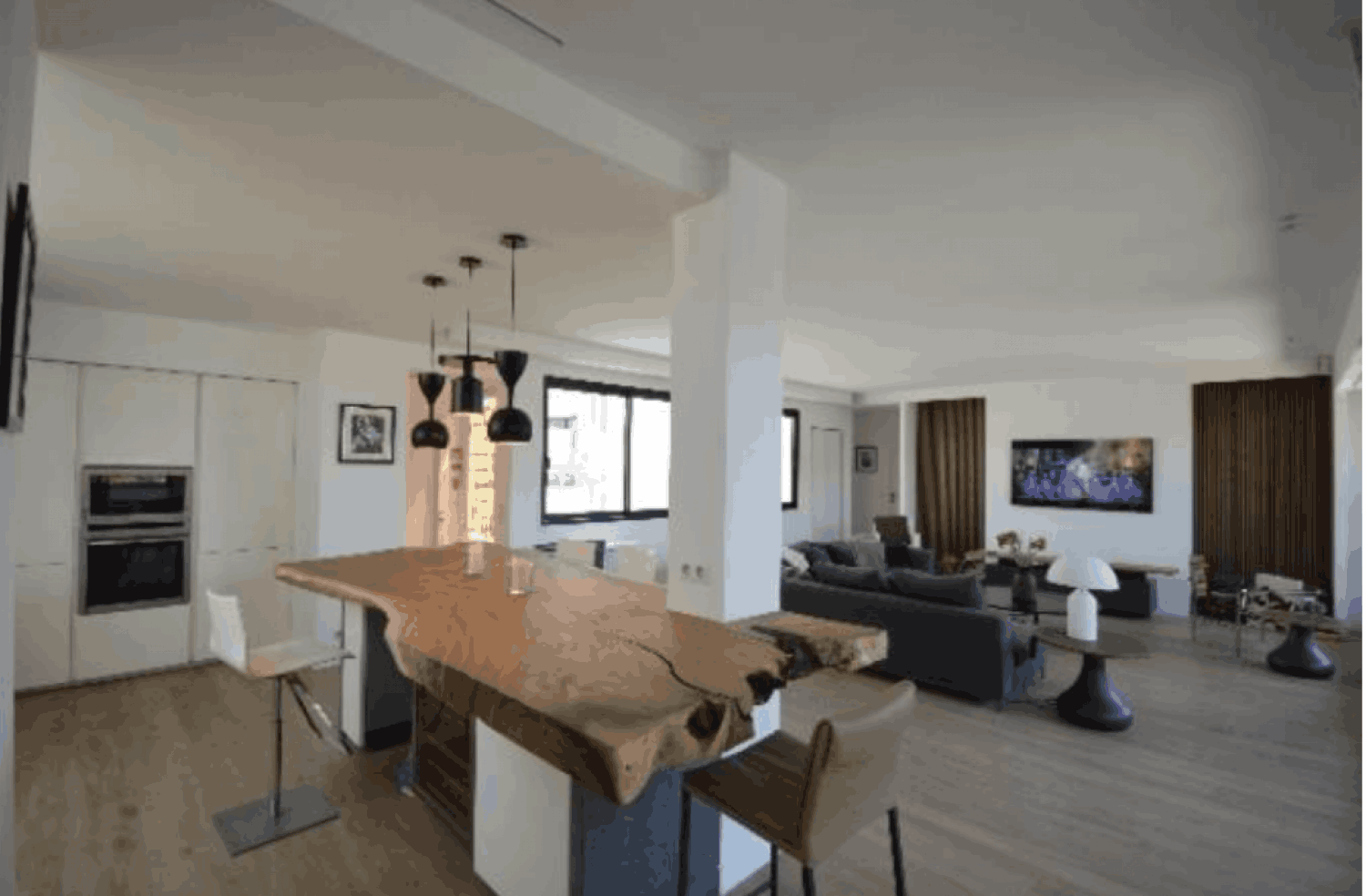 Penthouse à Cannes avec deux terrasses près du Palais