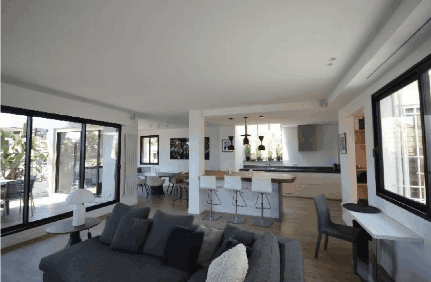 Penthouse à Cannes avec deux terrasses près du Palais