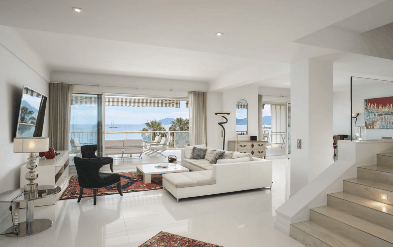 Penthouse duplex de luxe sur la Croisette avec terrasse vue mer pour événements