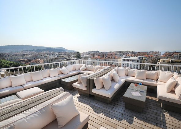 Rooftop terraces with panoramic sea, city and mountain views