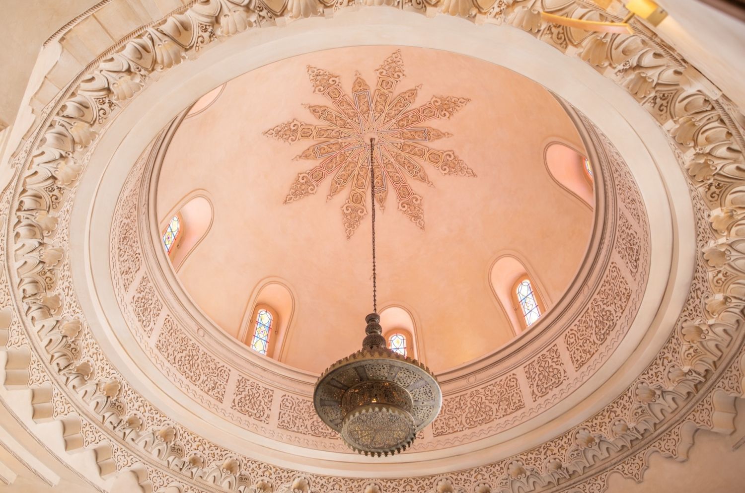 El Djézaïr: Historic Neo-Moorish Villa & Beachfront Event Venue in Antibes