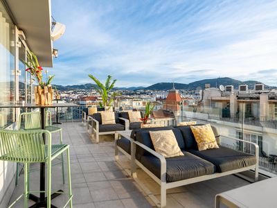 Restaurant room with panoramic view