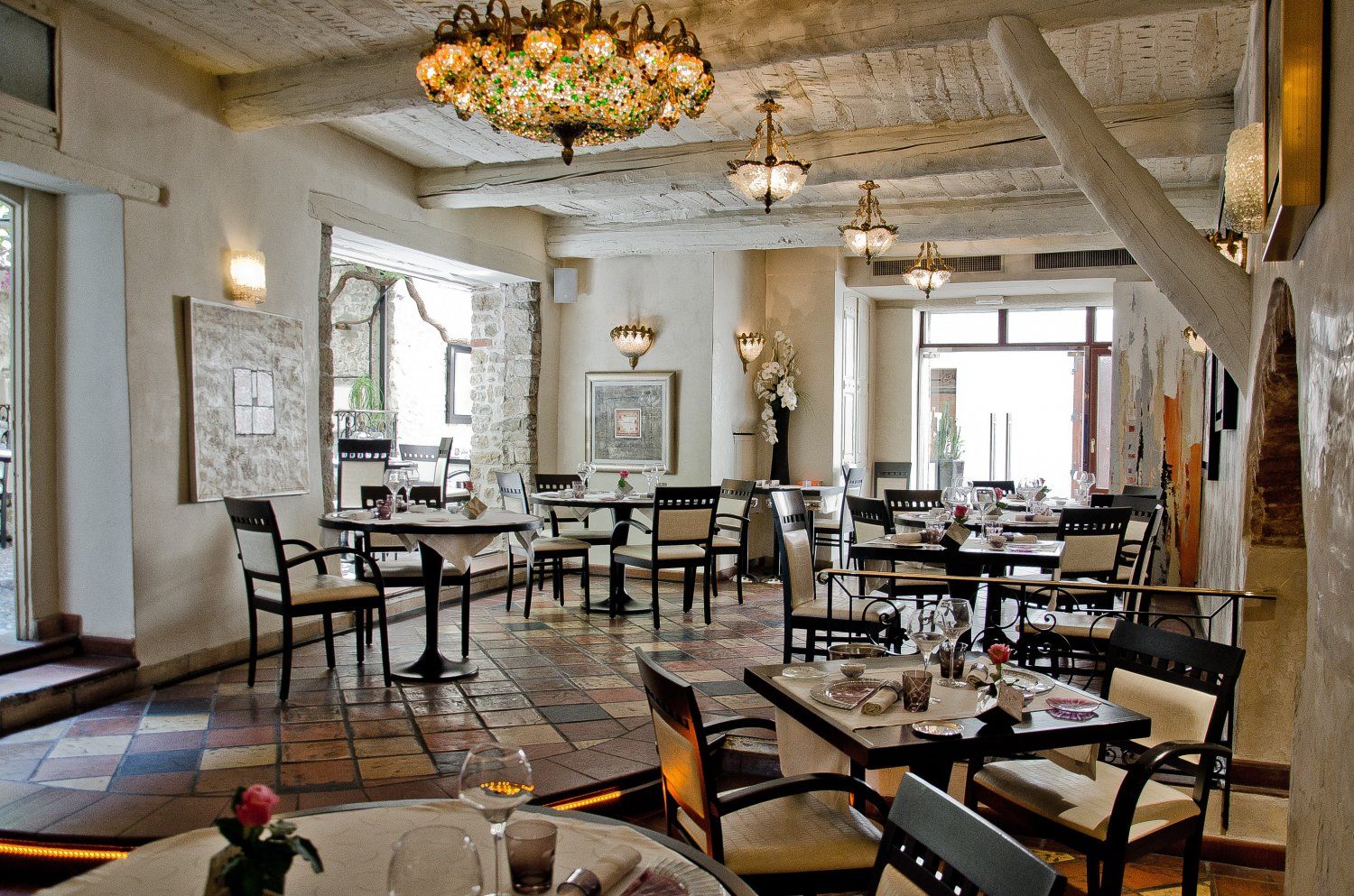 Salle à manger étoilée Michelin dans la vieille ville