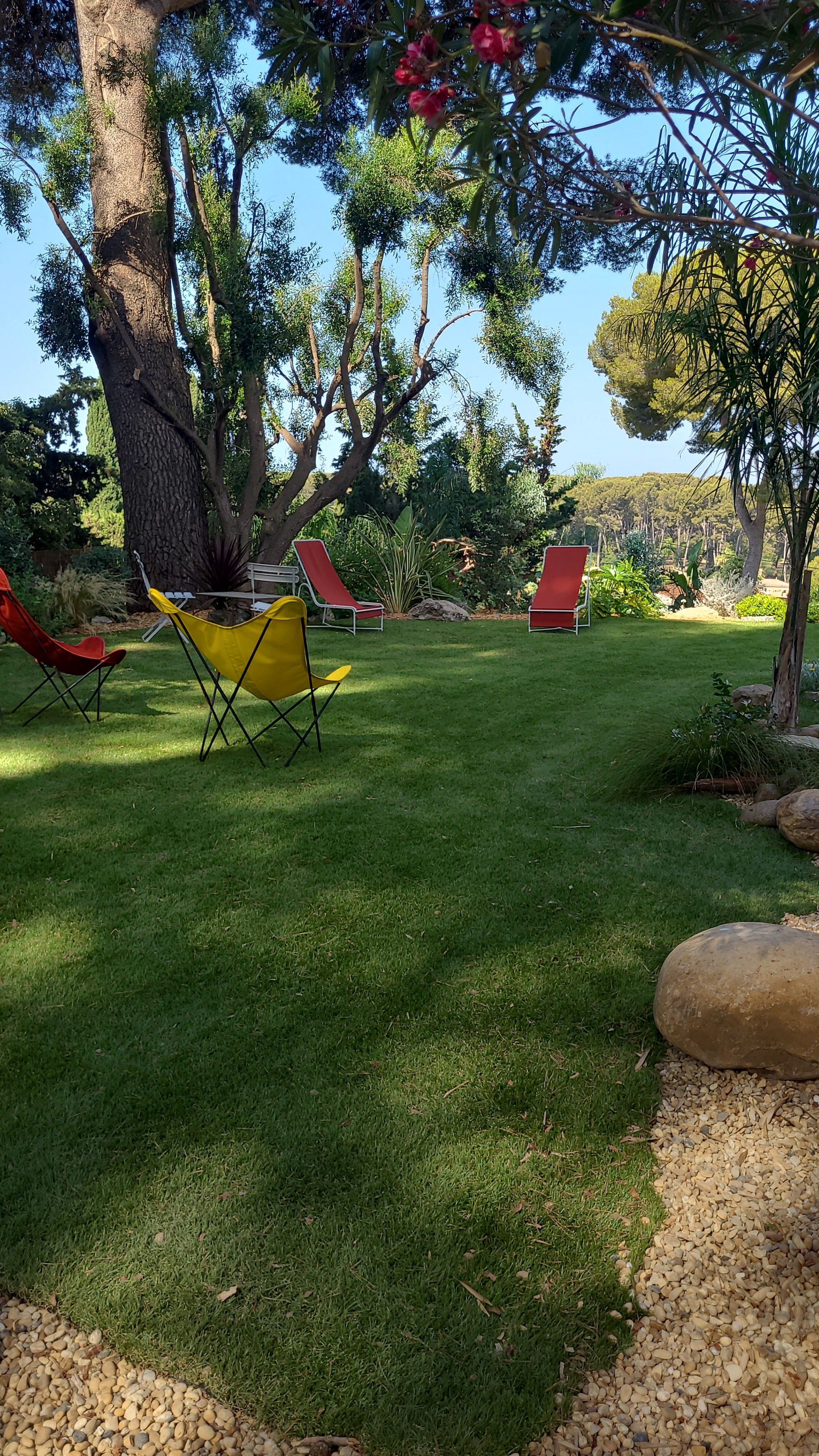 Maison familiale avec piscine et court de tennis pour événements à Sanary-sur-Mer