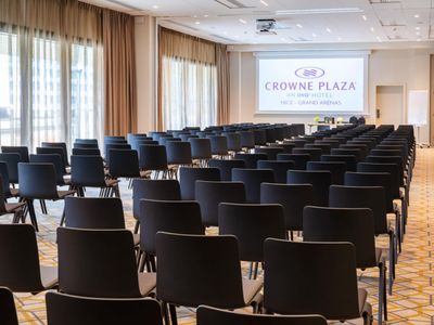 Business & Comfort : Your hotel with meeting rooms