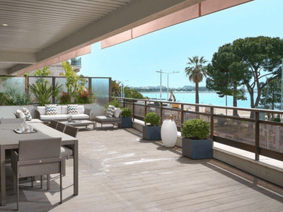 Luxury Croisette Apartment with Large Terrace for Events in Cannes
