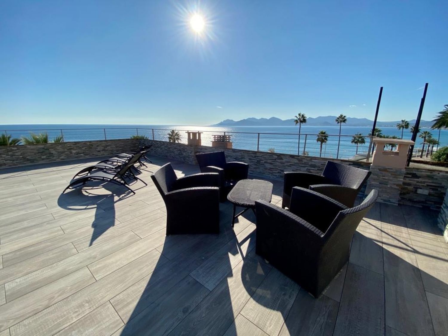 Luxury Sea-View Penthouse Near the Palais for Cannes Events & Receptions