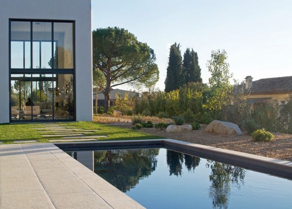 Salt water pool in an intimate and wild setting