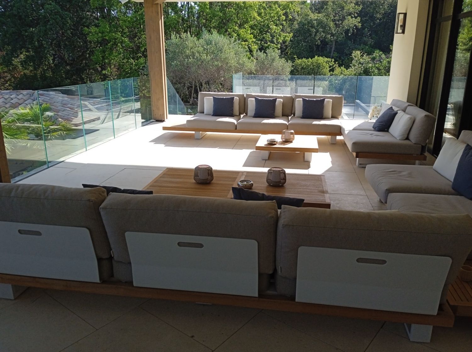 Villa B 