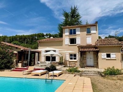 L'Oliveraie Lorguaise