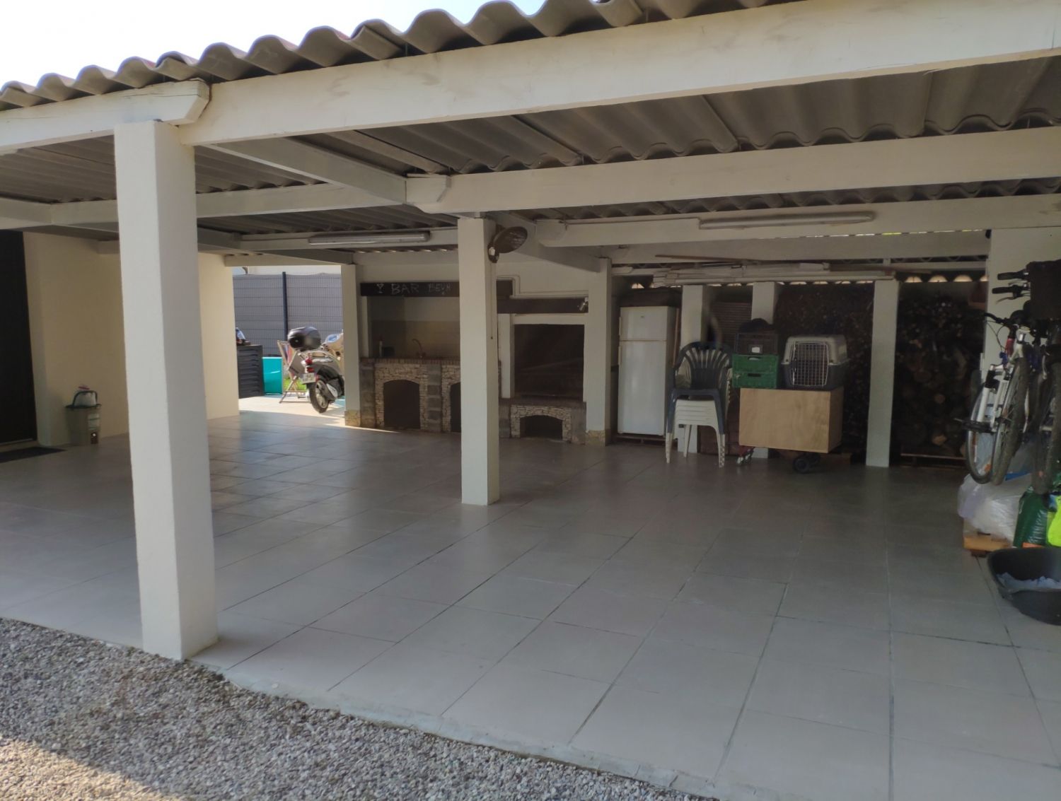 Private swimming pool rental with terrace and garden and terrace 15 minutes from Nice