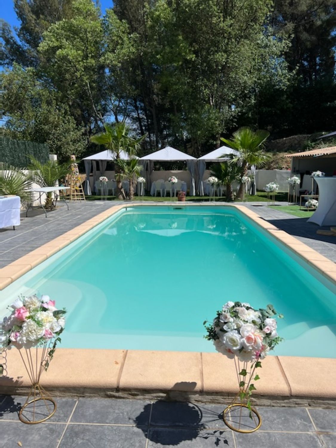 Joli jardin à 15 Minutes de Marseille et 20 minutes d'Aix en Provence