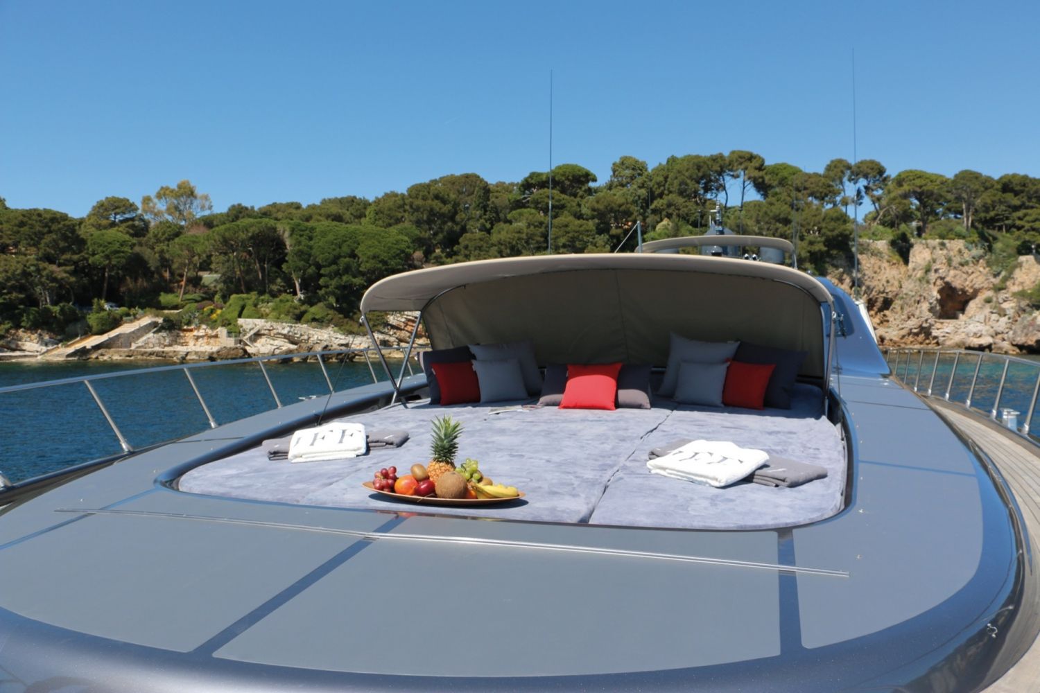 Elegant Cannes Motor Yacht for Private Cruises & Events on the Water
