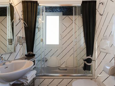 Luxury 5-Star Villa Near Cannes | Pool, Spa & Event Spaces