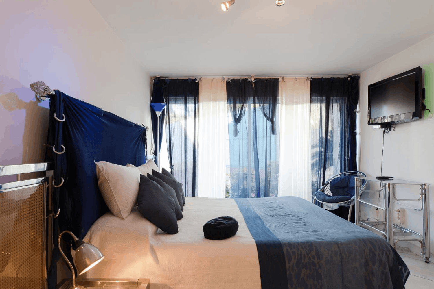Villa de Luxe 5 Étoiles près de Cannes | Piscine, Spa & Espaces Événements