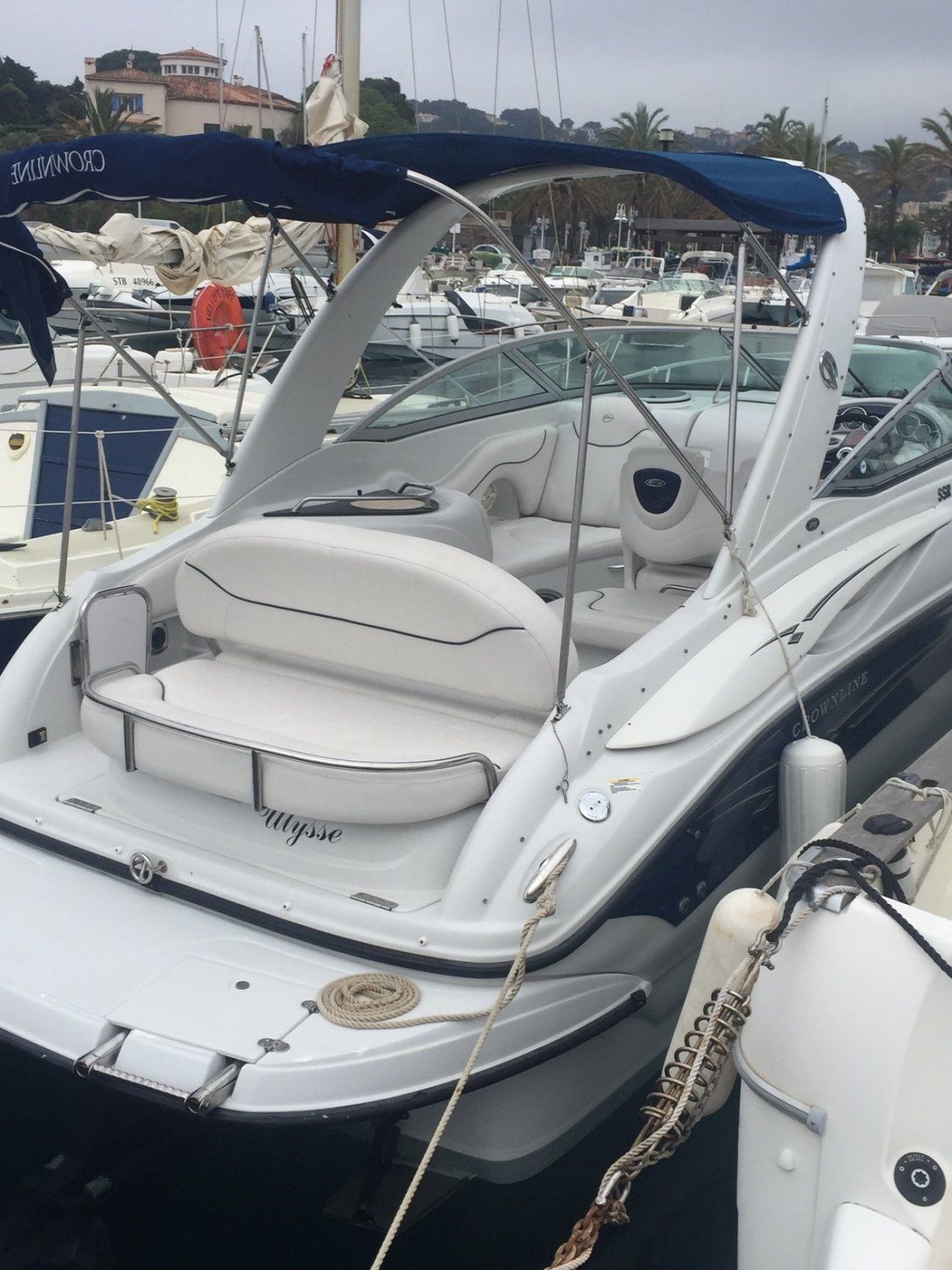 Yacht privé pour 5 personnes avec skipper