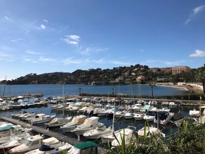 Yacht privé pour 5 personnes avec skipper