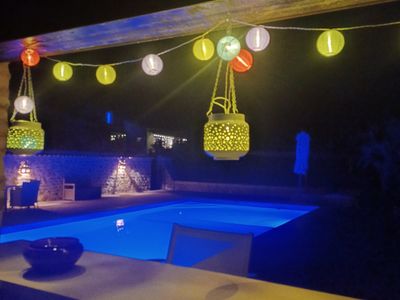 Garden with swimming pool, pool house and petanque court 