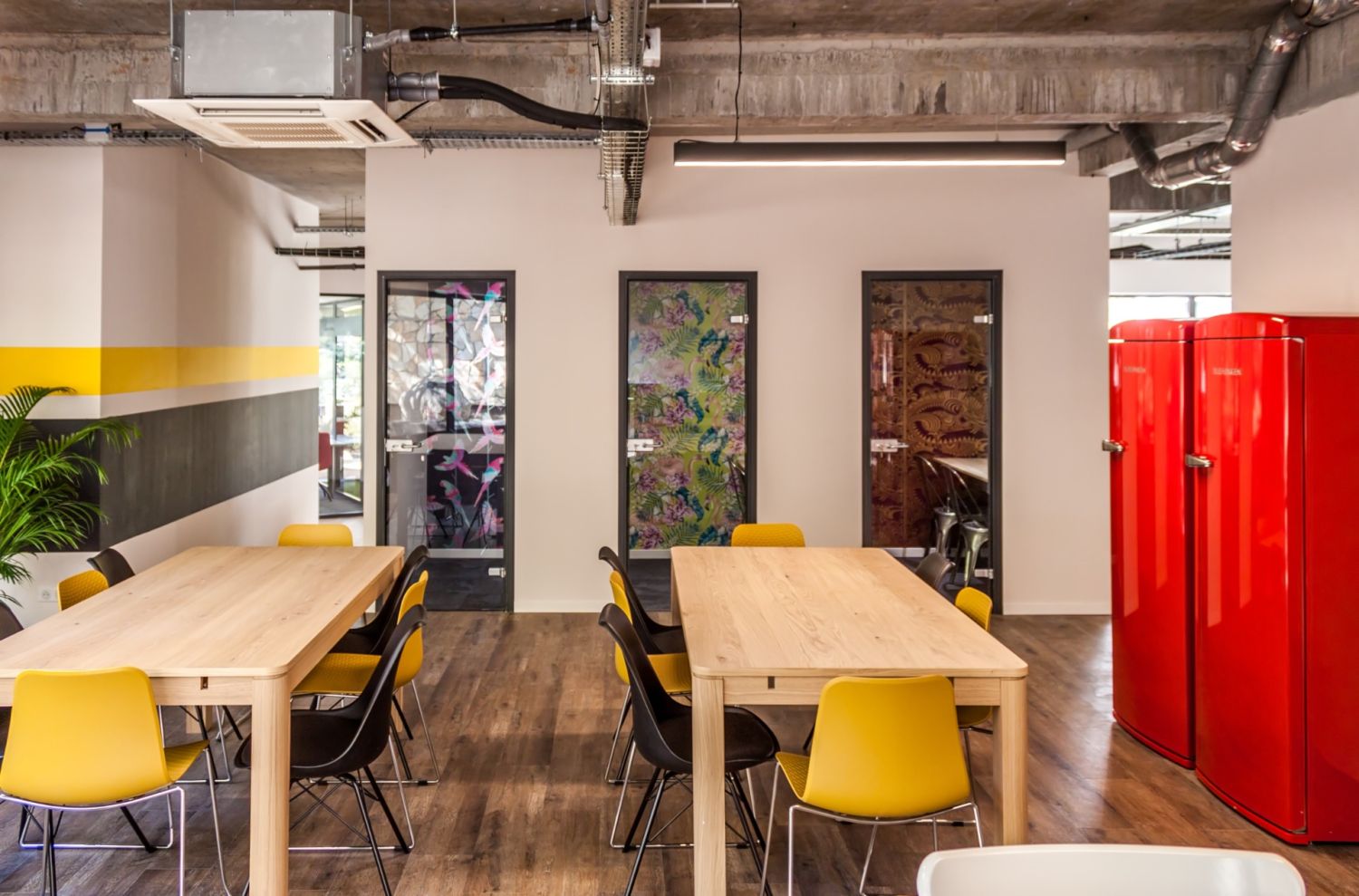 Meeting room - Valbonne 06560 - Sophia Antipolis - Room "ACDC" - 8 people max