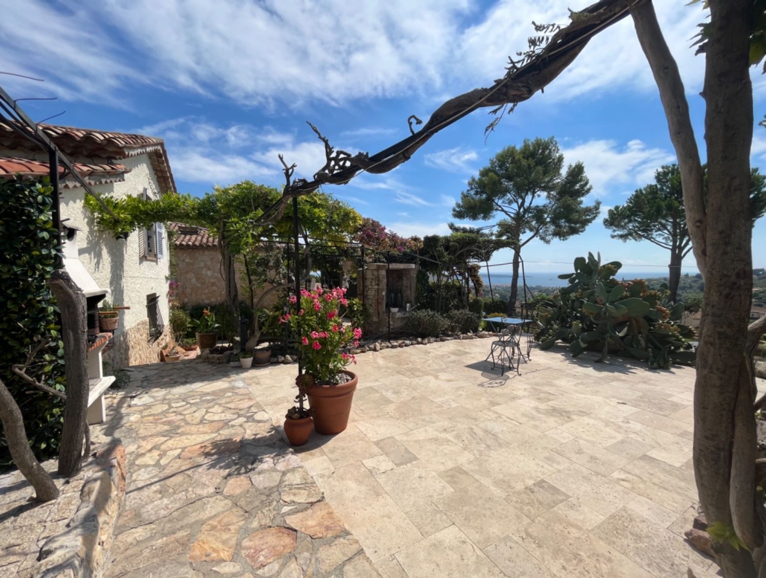 Magnificent Provencal estate Panoramic sea view Cap Antibes