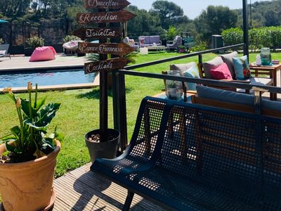 Garden with heated swimming pool for your small and large events