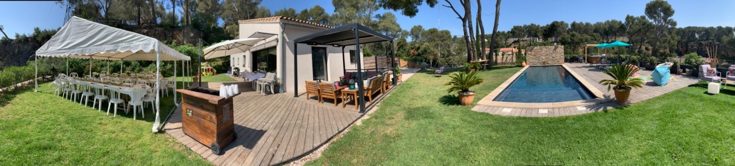 Jardin avec piscine chauffée pour vos petits et grands événements