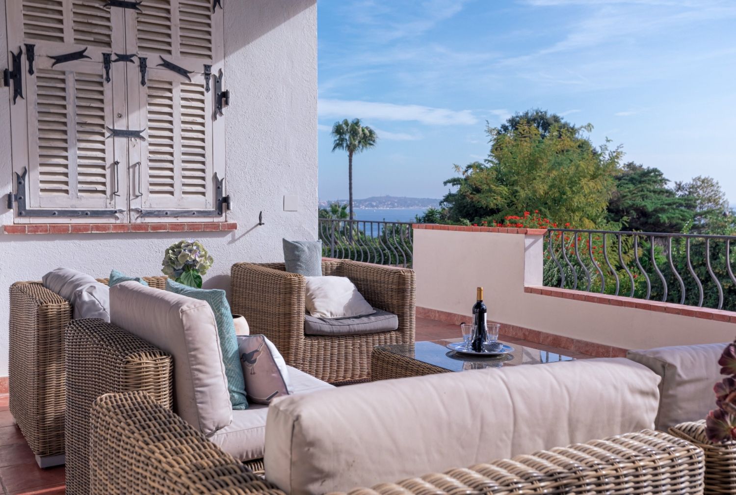 Wonderful Villa with Seaview