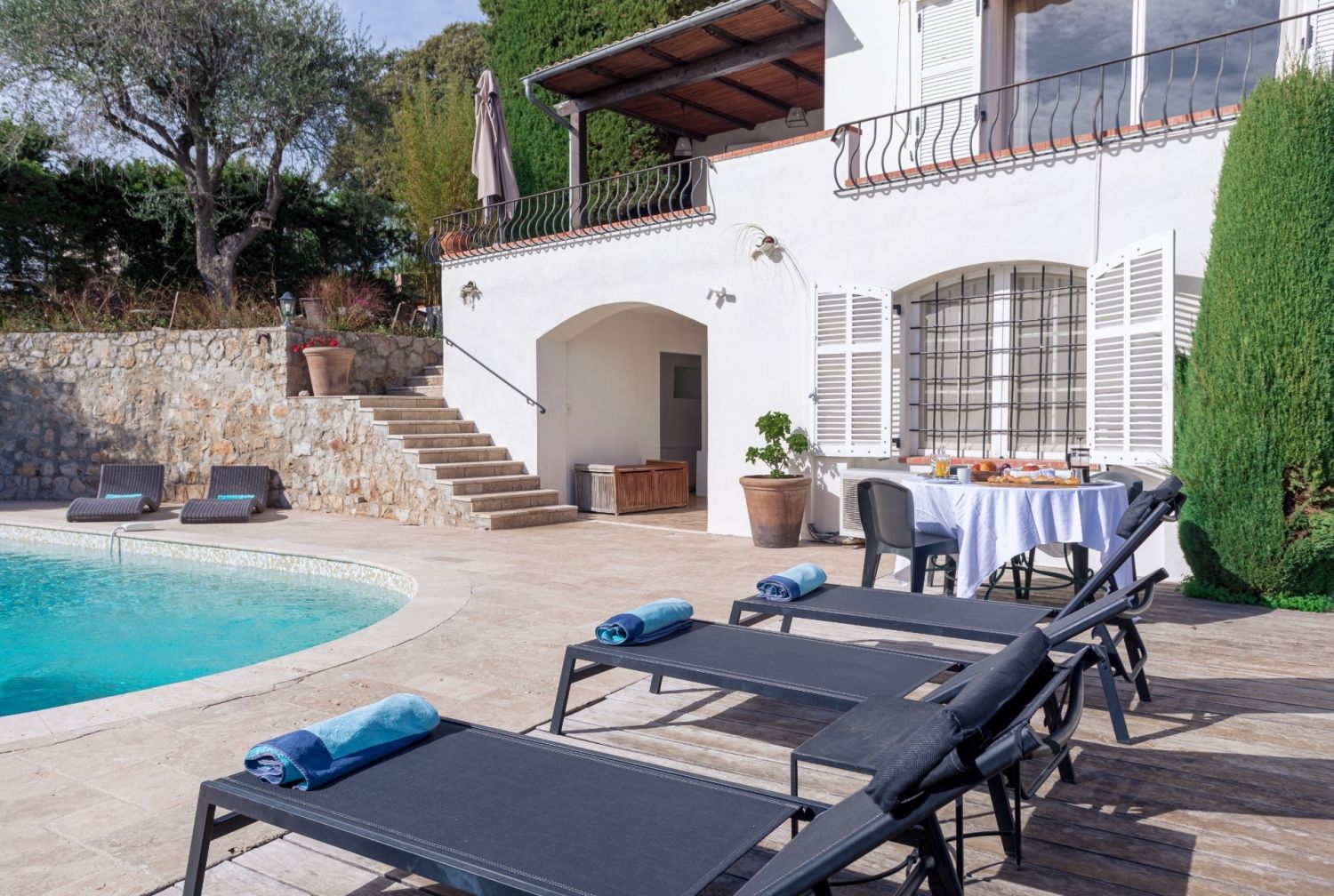 Wonderful Villa with Seaview.