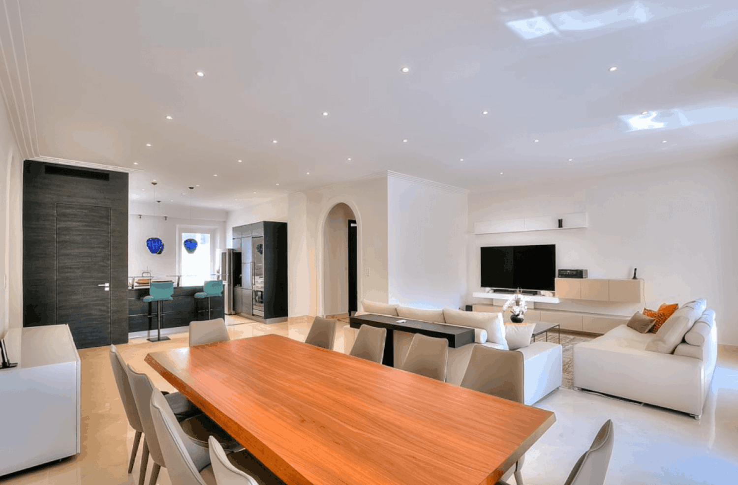 3 bedroom apartment in the center of Cannes