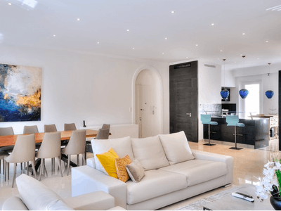 Spacieux appartement à Cannes avec grande terrasse pour événements près du Palais