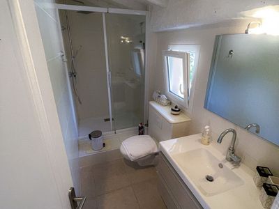 Magnificent estate surrounded by organic vines