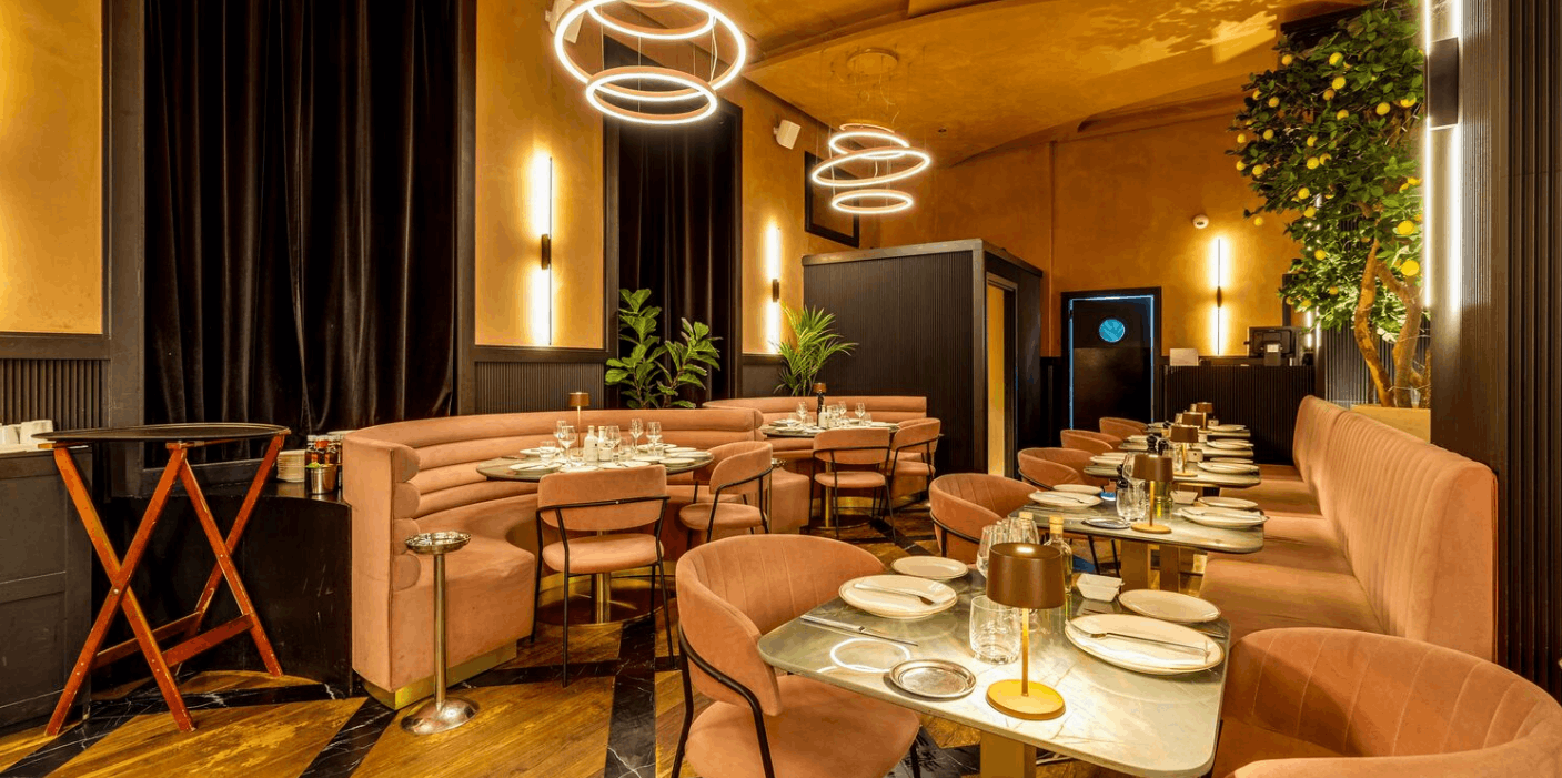 Restaurant italien chic à Cannes Carré d'Or pour les événements privés et d'entreprise