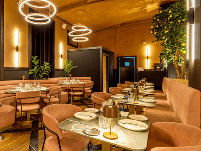 Chic Italian Restaurant in Cannes Carré d'Or for Private & Corporate Events