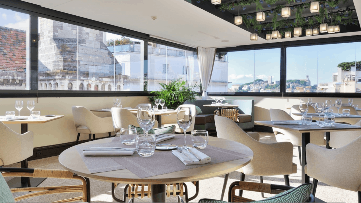 Rooftop private dining in style