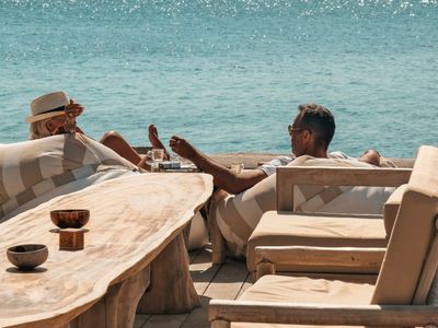 Terrasse 250m2 surplombant la Méditerranée