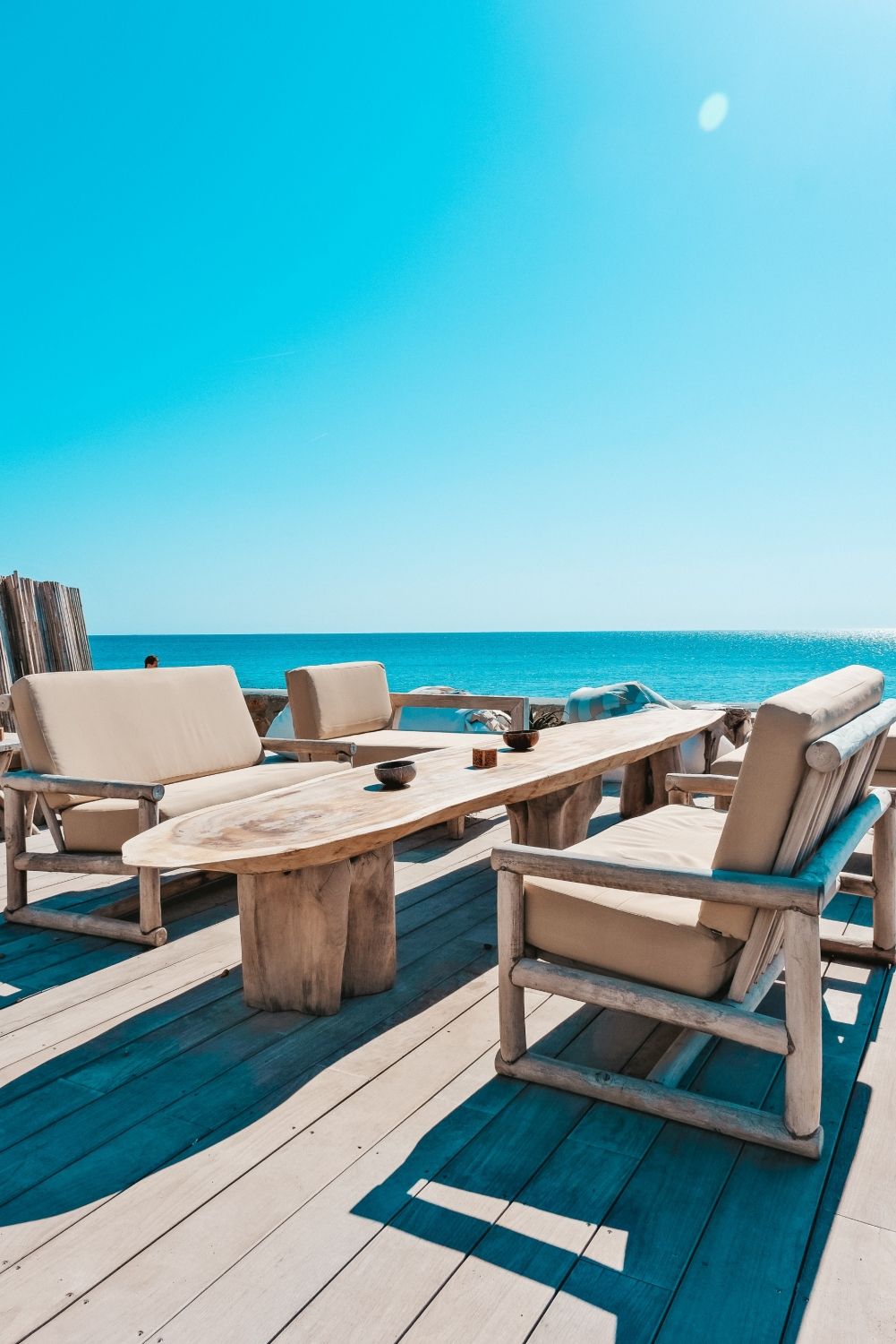 Terrasse 250m2 surplombant la Méditerranée