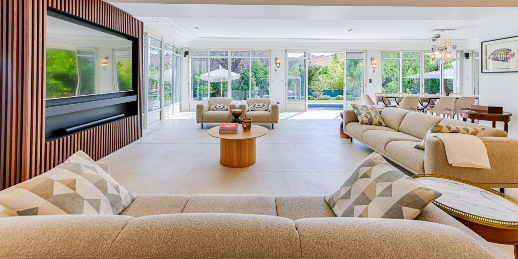Villa avec piscine Cannes événement showroom