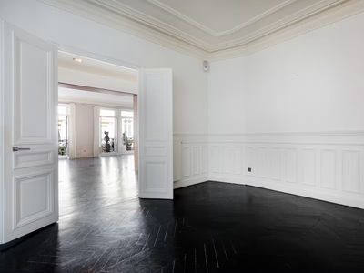 Elegant 19th Century Loft in Paris for Private Events & Celebrations