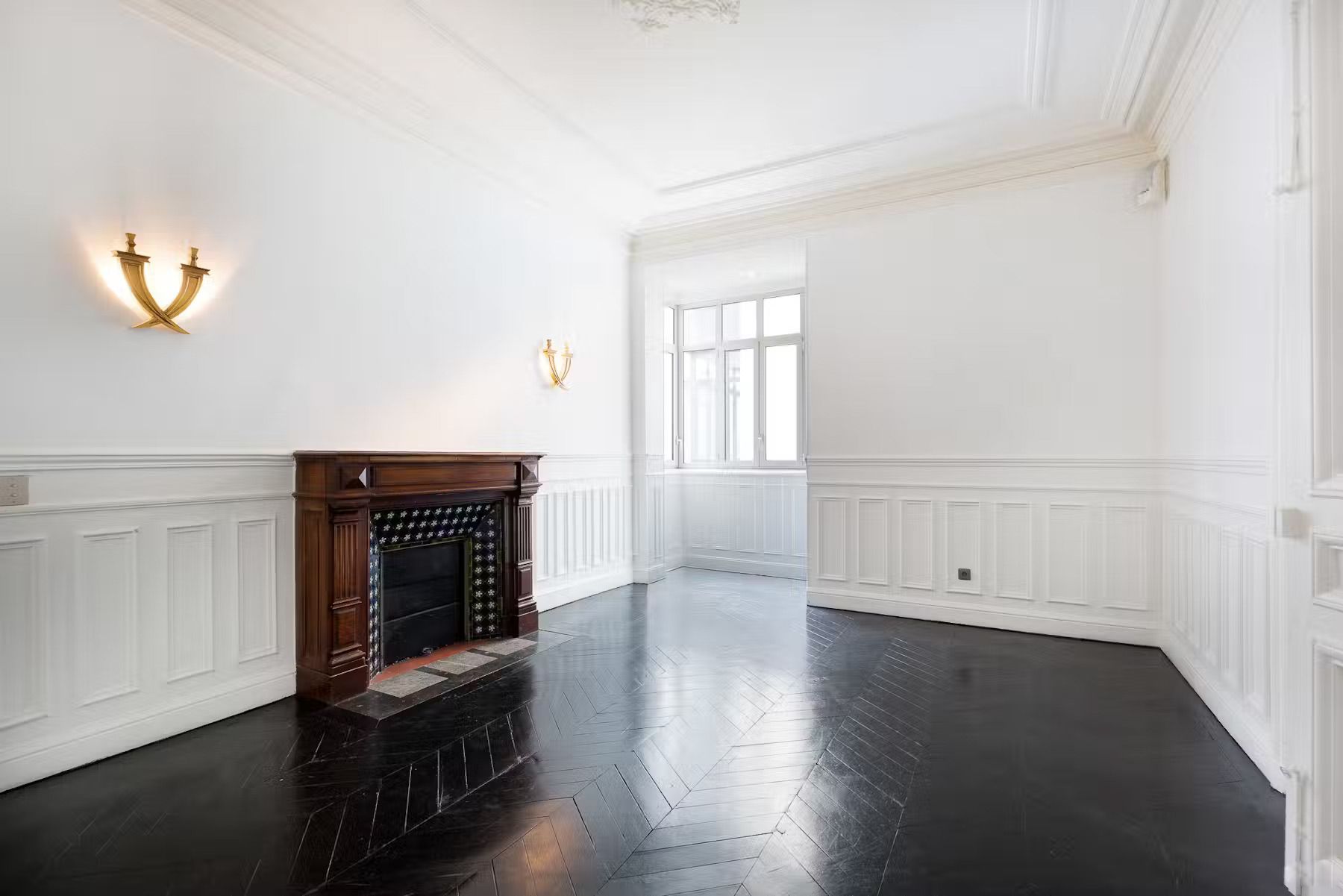 Loft Élégant du 19e Siècle à Paris pour Événements Privés et Célébrations