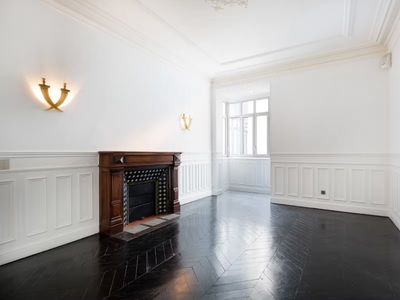 Elegant 19th Century Loft in Paris for Private Events & Celebrations