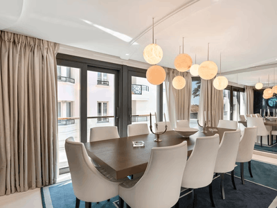 Elegant Sea-View Suite on the Croisette for Boutique Events in Cannes