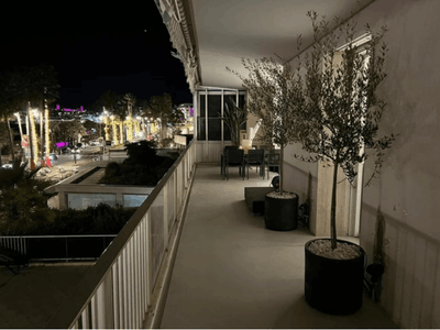 Modern Sea-View Apartment on the Croisette for Boutique Cannes Events