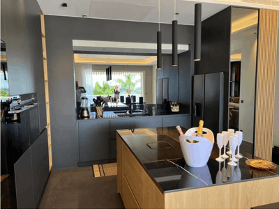 Modern Sea-View Apartment on the Croisette for Boutique Cannes Events