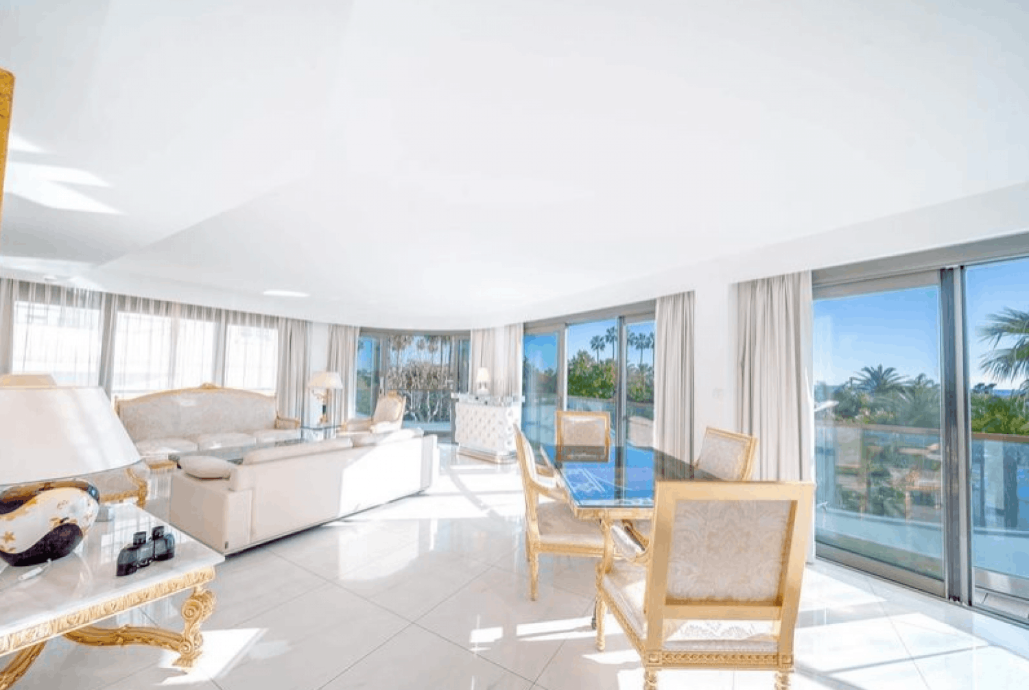 Appartement lumineux à Cannes avec vue sur le Palais – Pour événements privés