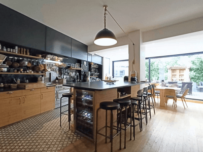 Modern 5-Bedroom Apartment in Cannes – Events up to 50 Guests