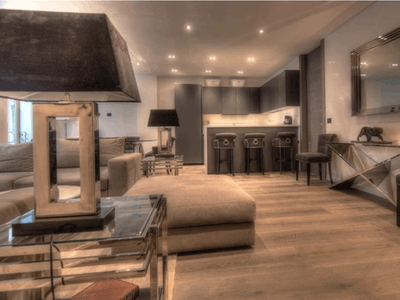 Modern 4-Bedroom Suite in Cannes – Events up to 30 Guests