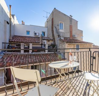 Basket - Apartment complex in Marseille