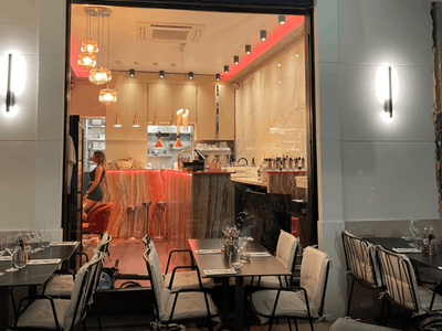 Cozy Restaurant Near Palais Cannes – Events up to 90 Guests
