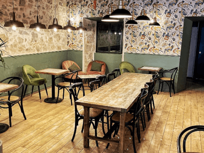 Italian restaurant near Garibaldi & Place du Pin